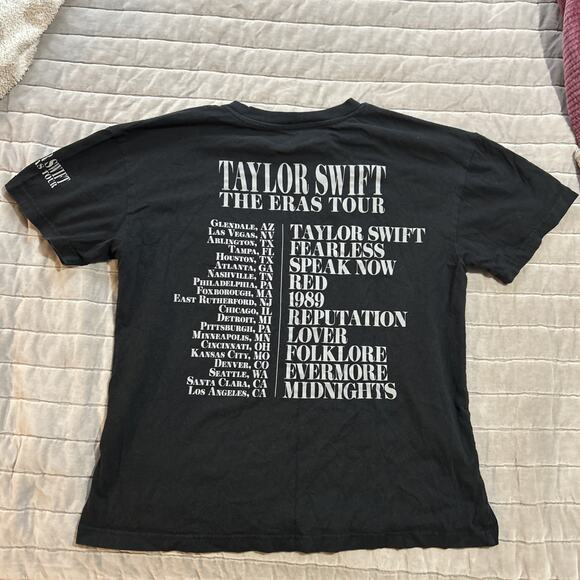 Taylor Swift The Eras Tour Official Concert T-Shirt Mens Medium Black 2023-2024* - Picture 9 of 10